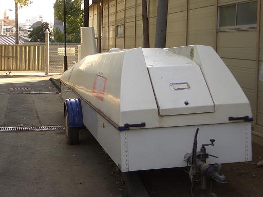 �g���[���[